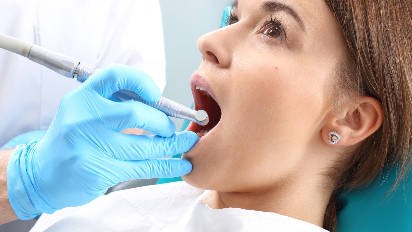 How Dentists Manage Failed Endodontic Treatments
